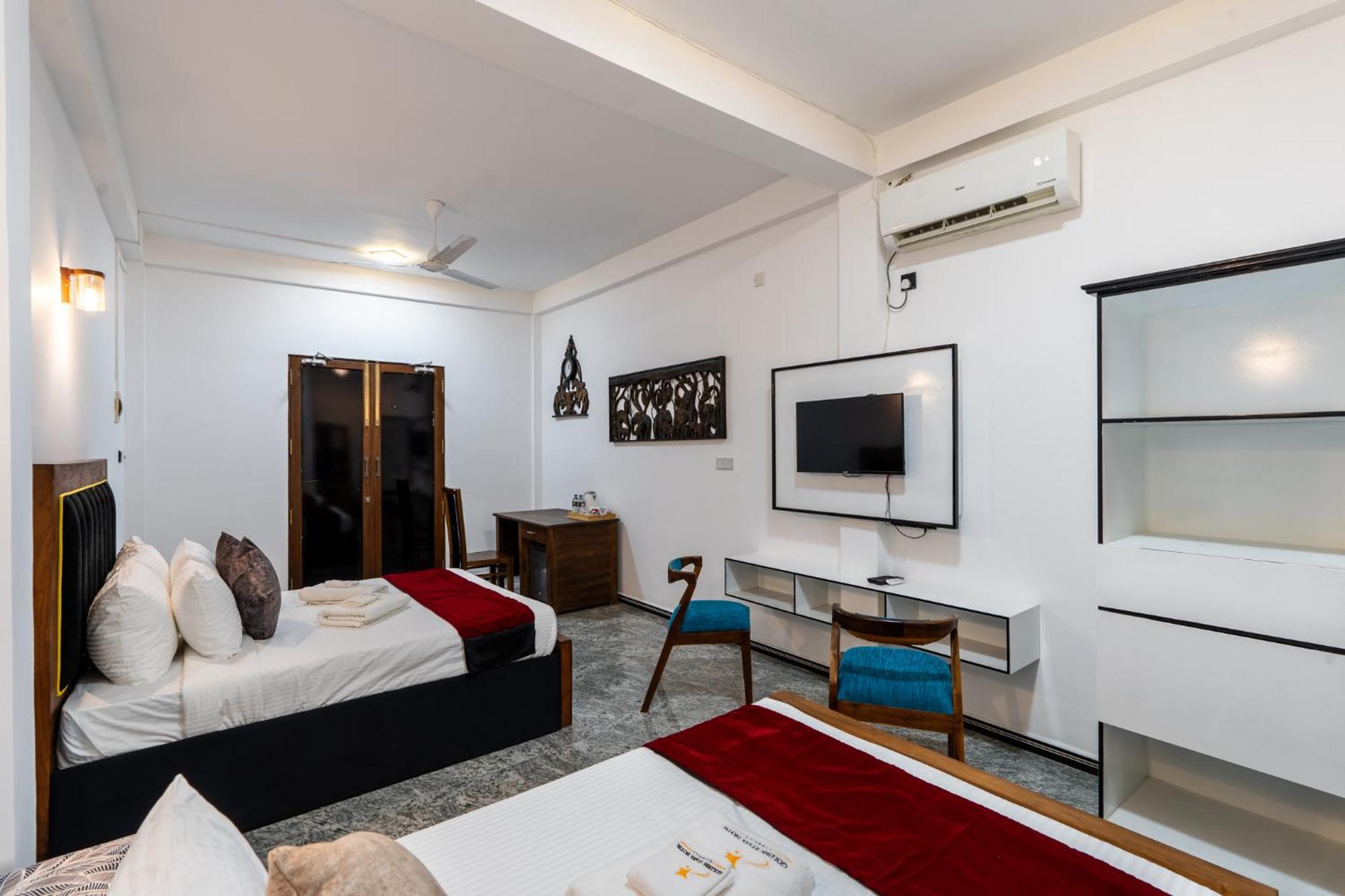Golden Stars Hotel דמבולה מראה חיצוני תמונה