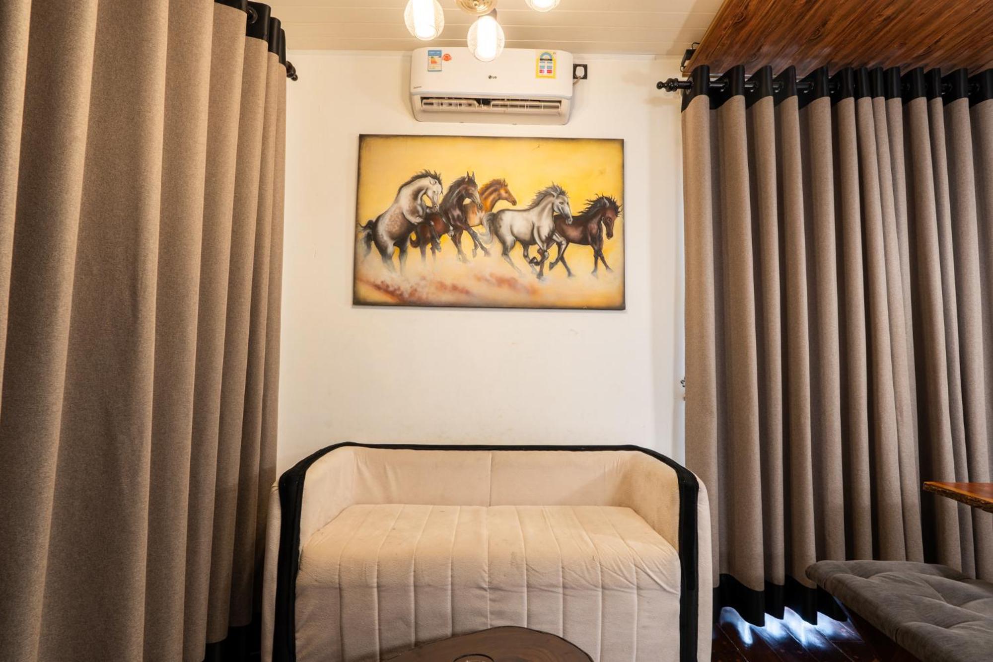 Golden Stars Hotel דמבולה מראה חיצוני תמונה